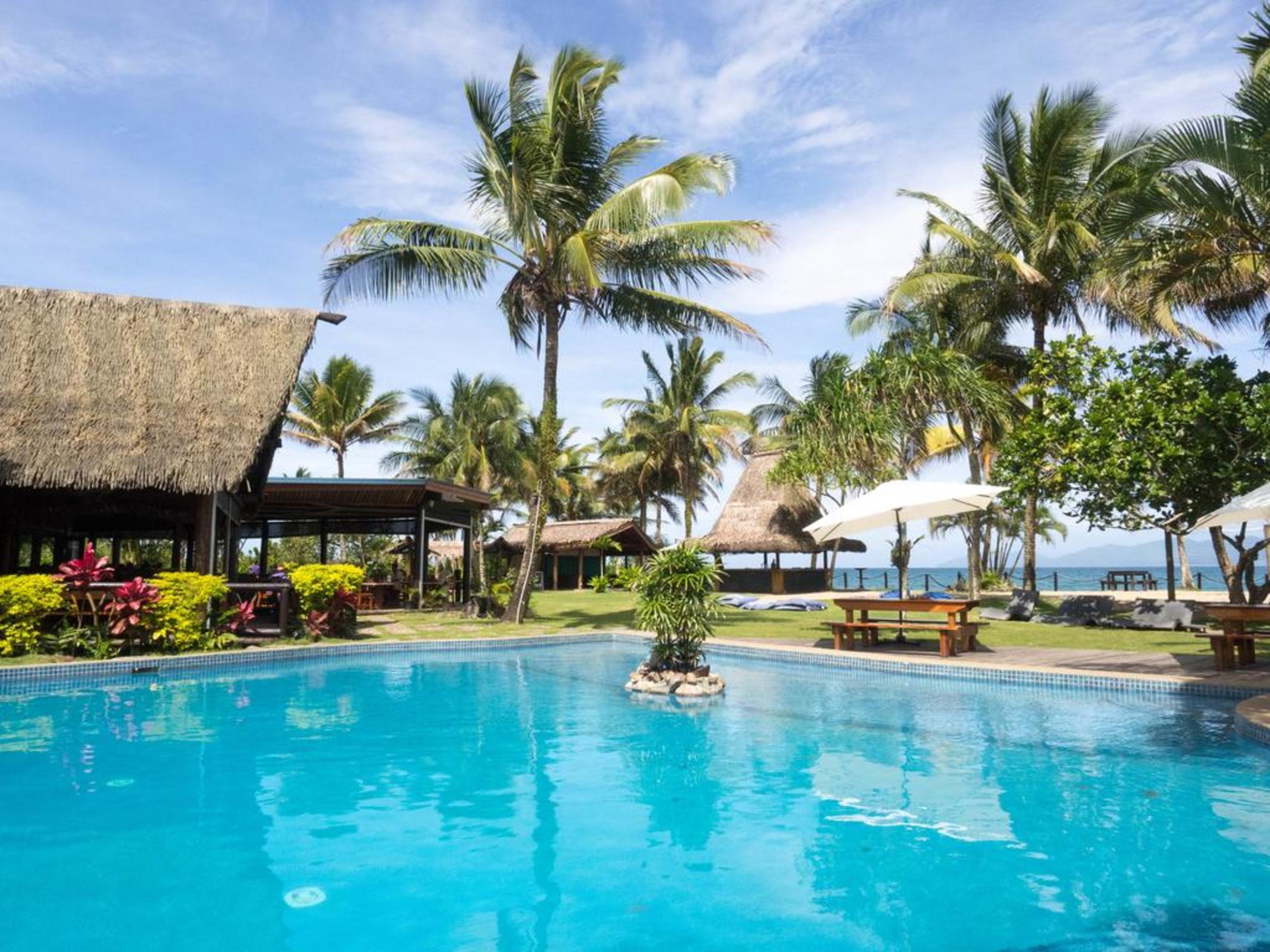 Uprising Beach Resort Pacific Harbour Bagian luar foto